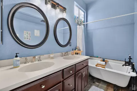 Bath - 1610 W H St, Dixon, CA 95620 photo 1 of 3
