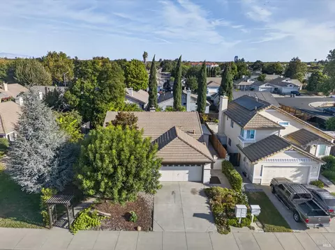 View/Area - 1610 W H St, Dixon, CA 95620 photo 2 of 2