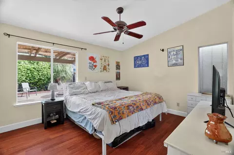 Bedroom - 1610 W H St, Dixon, CA 95620 photo 1 of 4