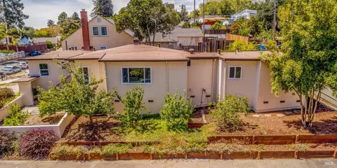 Exterior - 186 Greenfield Ave, Vallejo, CA 94590 photo 9 of 11