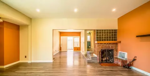 Living - 186 Greenfield Ave, Vallejo, CA 94590 photo 1 of 3