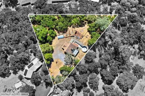 View/Area - 26801 Oak Knoll Ter, Cloverdale, CA 95425 photo 4 of 8