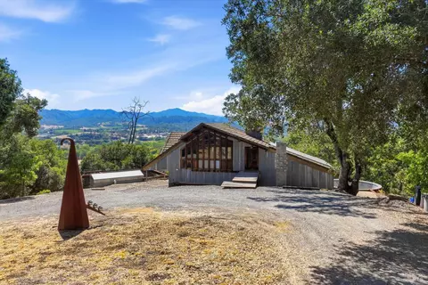 Exterior - 26801 Oak Knoll Ter, Cloverdale, CA 95425 photo 3 of 14