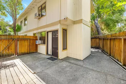 269 Marin Valley Dr, Novato, CA 94949
