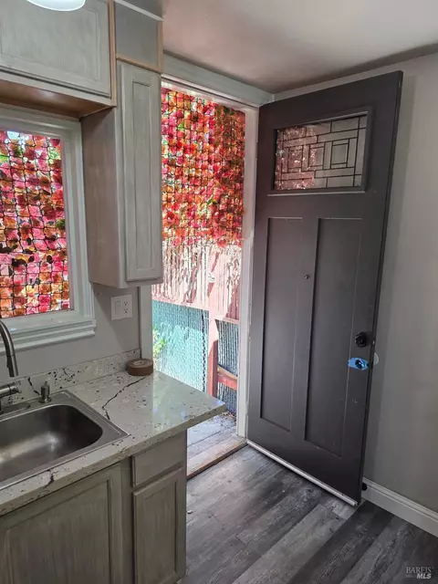 Entry Way - 1217 Florida St, Vallejo, CA 94590 photo 1 of 2