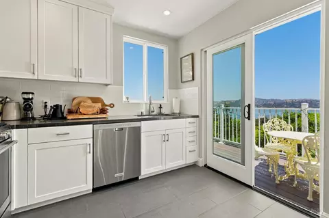 Kitchen - 112 Glen Dr, Sausalito, CA 94965 photo 6 of 6