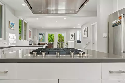 Kitchen - 112 Glen Dr, Sausalito, CA 94965 photo 4 of 6