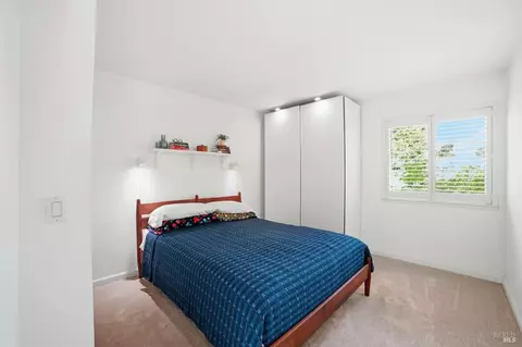 Bedroom - 178 Courtyards E, Windsor, CA 95492 photo 1 of 4