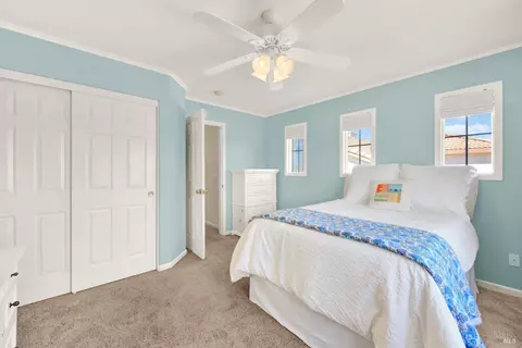 Bedroom - 2440 Skyview Cir, Fairfield, CA 94534 photo 6 of 6