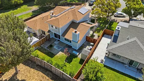 View/Area - 4906 Oakbrook Ct, Fairfield, CA 94534 photo 1 of 3