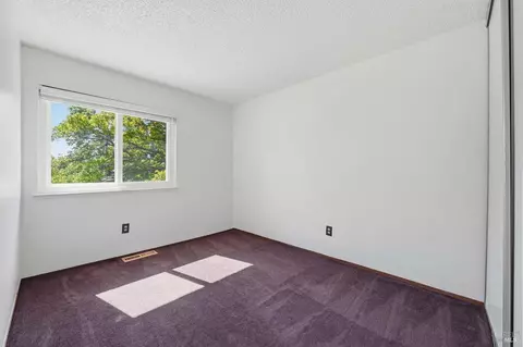 Bedroom - 4906 Oakbrook Ct, Fairfield, CA 94534 photo 2 of 4