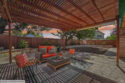 Exterior - 418 Larkin Dr, Benicia, CA 94510 photo 9 of 10