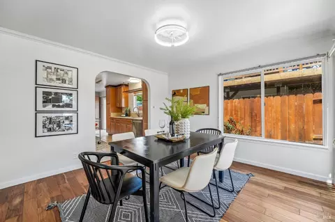 Dining - 418 Larkin Dr, Benicia, CA 94510 photo 2 of 5