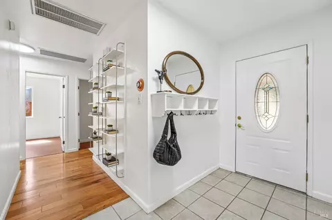 Entry Way - 418 Larkin Dr, Benicia, CA 94510 photo 1 of 3