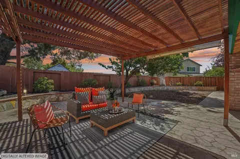 Exterior - 418 Larkin Dr, Benicia, CA 94510 photo 9 of 10