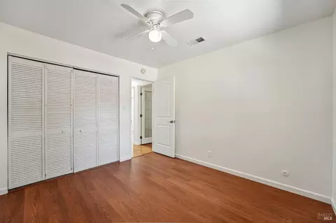 Bedroom - 418 Larkin Dr, Benicia, CA 94510 photo 6 of 7