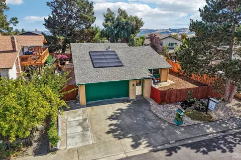 View/Area - 418 Larkin Dr, Benicia, CA 94510 photo 2 of 5