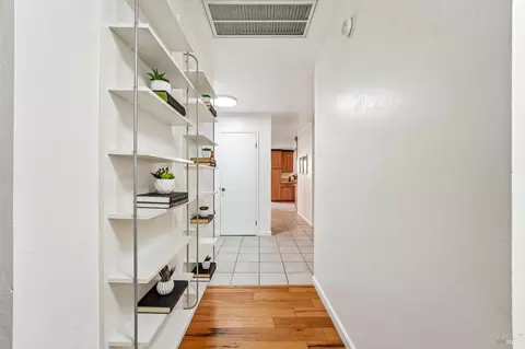 Entry Way - 418 Larkin Dr, Benicia, CA 94510 photo 3 of 3