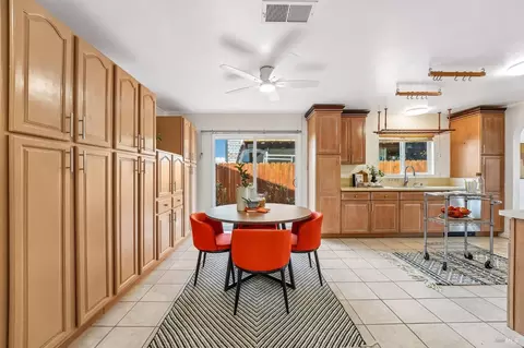 Dining - 418 Larkin Dr, Benicia, CA 94510 photo 4 of 5