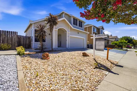 289 Tamarisk Cir, Suisun City, CA 94585