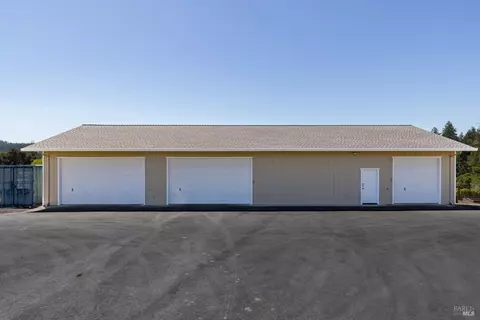 Exterior - 4630 Maddocks Rd, Sebastopol, CA 95472 photo 5 of 6