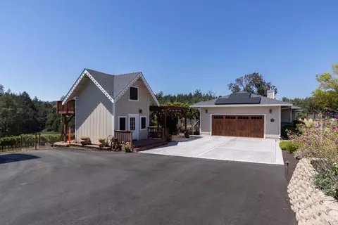 Exterior - 4630 Maddocks Rd, Sebastopol, CA 95472 photo 3 of 6
