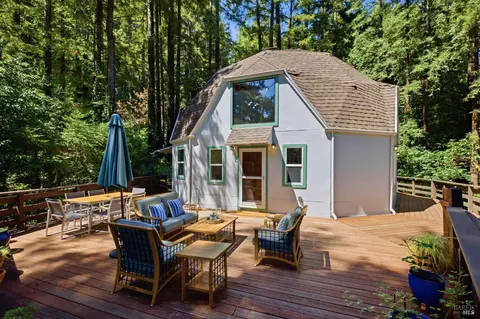 9085 Middle Ter, Monte Rio, CA 95462