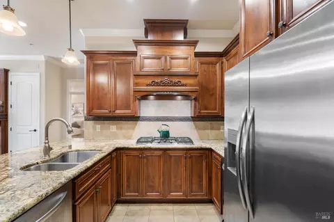 Kitchen - 1207 Symphony Way, Vallejo, CA 94591 photo 4 of 6