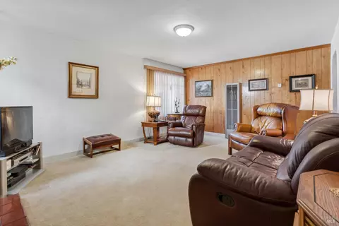 Living - Undisclosed, Vallejo, CA 94590 photo 4 of 4