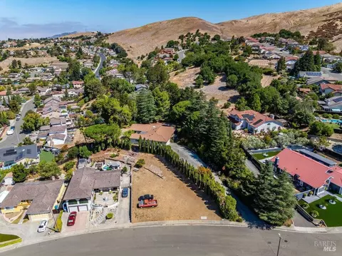 View/Area - 166 Westminster Way, Vallejo, CA 94591 photo 2 of 14
