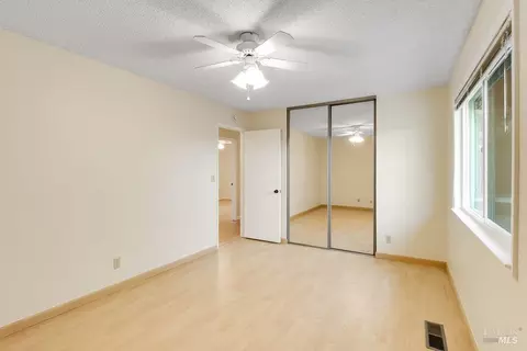 Bedroom - 166 Westminster Way, Vallejo, CA 94591 photo 6 of 9