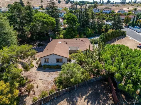 View/Area - 166 Westminster Way, Vallejo, CA 94591 photo 7 of 14