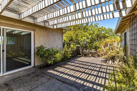 Exterior - 166 Westminster Way, Vallejo, CA 94591 photo 25 of 31