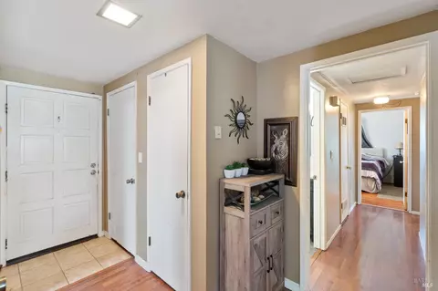 Entry Way - 123 Spencer St, Vallejo, CA 94589 photo 2 of 2