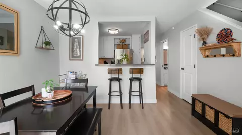 100 Marin Center Dr #28, San Rafael, CA 94903