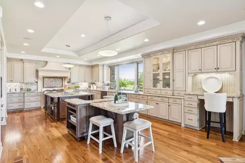 Kitchen - 55 Hunter Ranch Rd, Napa, CA 94558 photo 3 of 10
