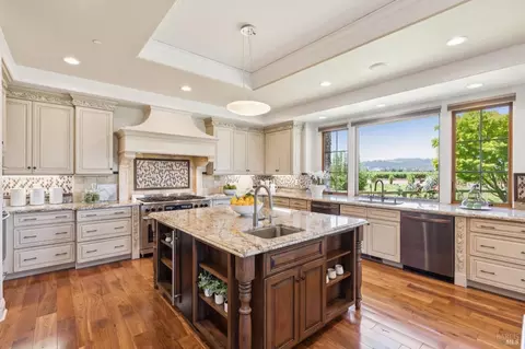 Kitchen - 55 Hunter Ranch Rd, Napa, CA 94558 photo 4 of 10