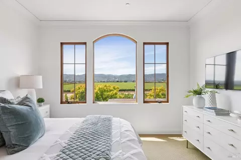 Bedroom - 55 Hunter Ranch Rd, Napa, CA 94558 photo 10 of 14