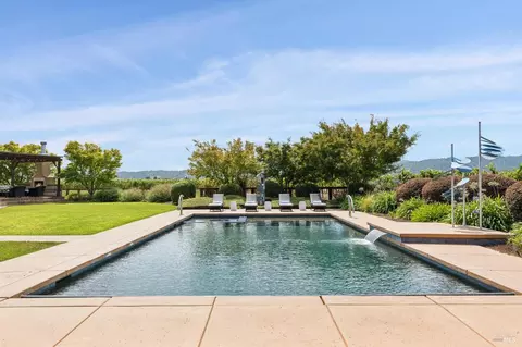 Exterior - 55 Hunter Ranch Rd, Napa, CA 94558 photo 3 of 17