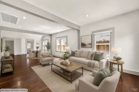 Living - 918 Branciforte St, Vallejo, CA 94590 photo 5 of 8