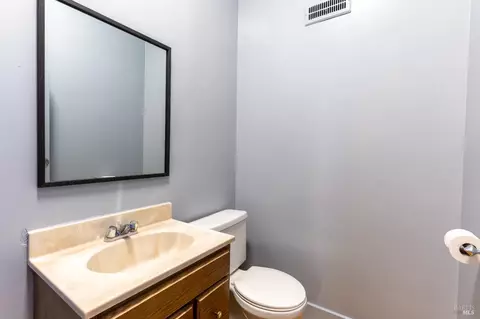 Bath - 534 S State St, Ukiah, CA 95482 photo 7 of 7