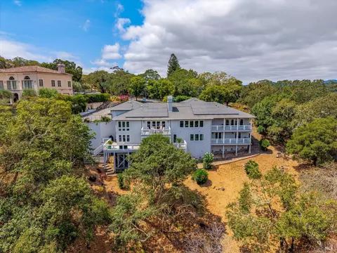 View/Area - 26 Old Coach Rd, Napa, CA 94558 photo 5 of 8