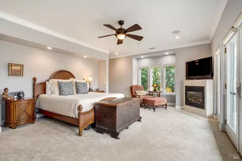 Bedroom - 26 Old Coach Rd, Napa, CA 94558 photo 2 of 11