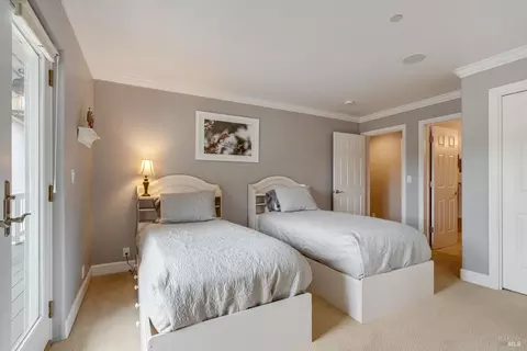 Bedroom - 26 Old Coach Rd, Napa, CA 94558 photo 10 of 11