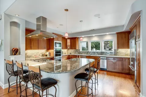 Kitchen - 26 Old Coach Rd, Napa, CA 94558 photo 1 of 2