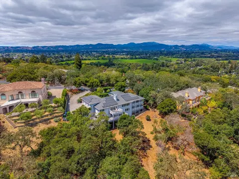 View/Area - 26 Old Coach Rd, Napa, CA 94558 photo 4 of 8
