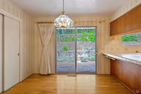 Dining - 135 Cold Springs Rd, Angwin, CA 94508 photo 1 of 1