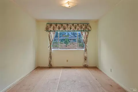 Bedroom - 135 Cold Springs Rd, Angwin, CA 94508 photo 3 of 6