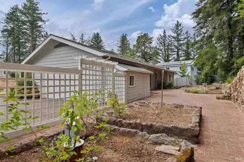 Exterior - 135 Cold Springs Rd, Angwin, CA 94508 photo 5 of 6