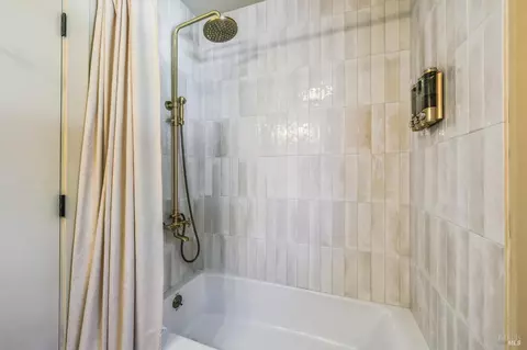 Bath - 18350 Arnold Dr, Sonoma, CA 95476 photo 2 of 5